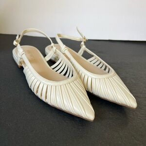 Nine West Beige Pointed Toe Flats, 7M